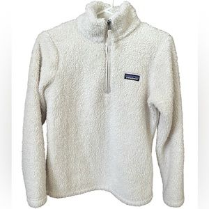 Patagonia women’s cream white fuzzy 1/4 zip pullover fleece